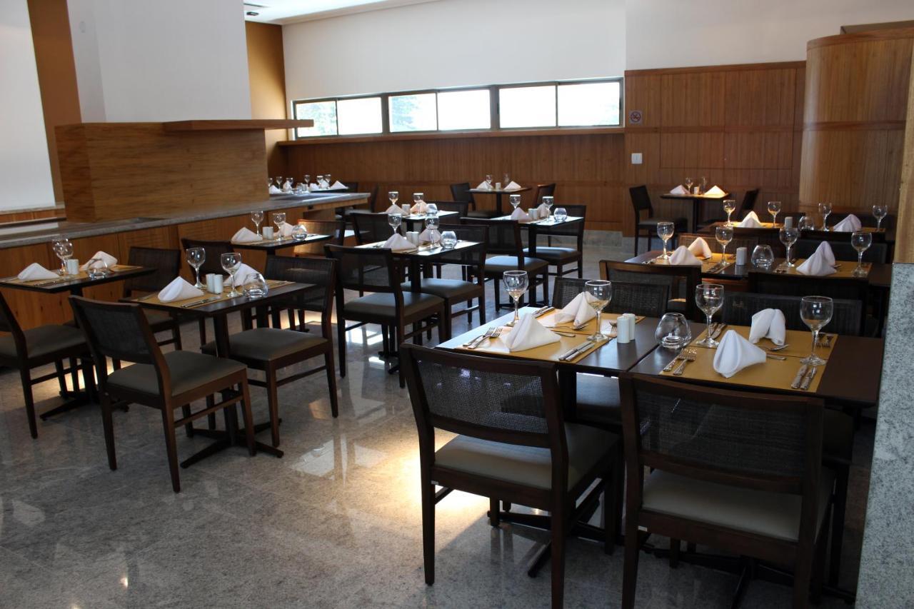 Beira Mar- Flat Executive Apartamento *